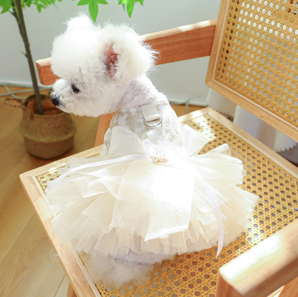 Chenpet Wholesale New Design Pet Dresses White Dog Dresses