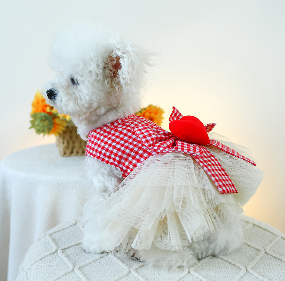 Chenpet Valentine's Day Heart Dog Wear Dresses