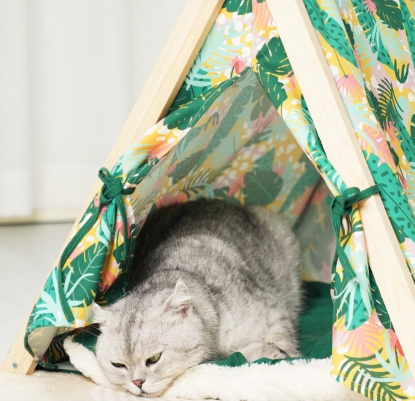 Manufacturers Customization Forest Style Pet Tent Pet House