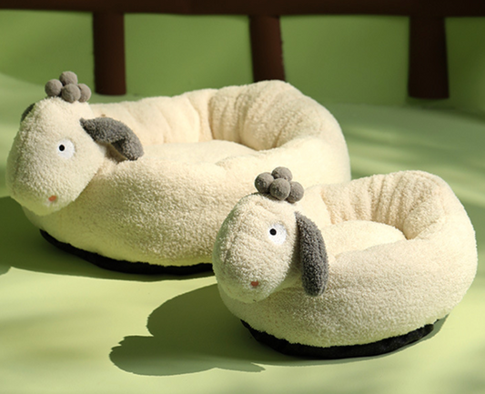 Chenpet Hot Selling Little Sheep Winter Pet Fleece Beds