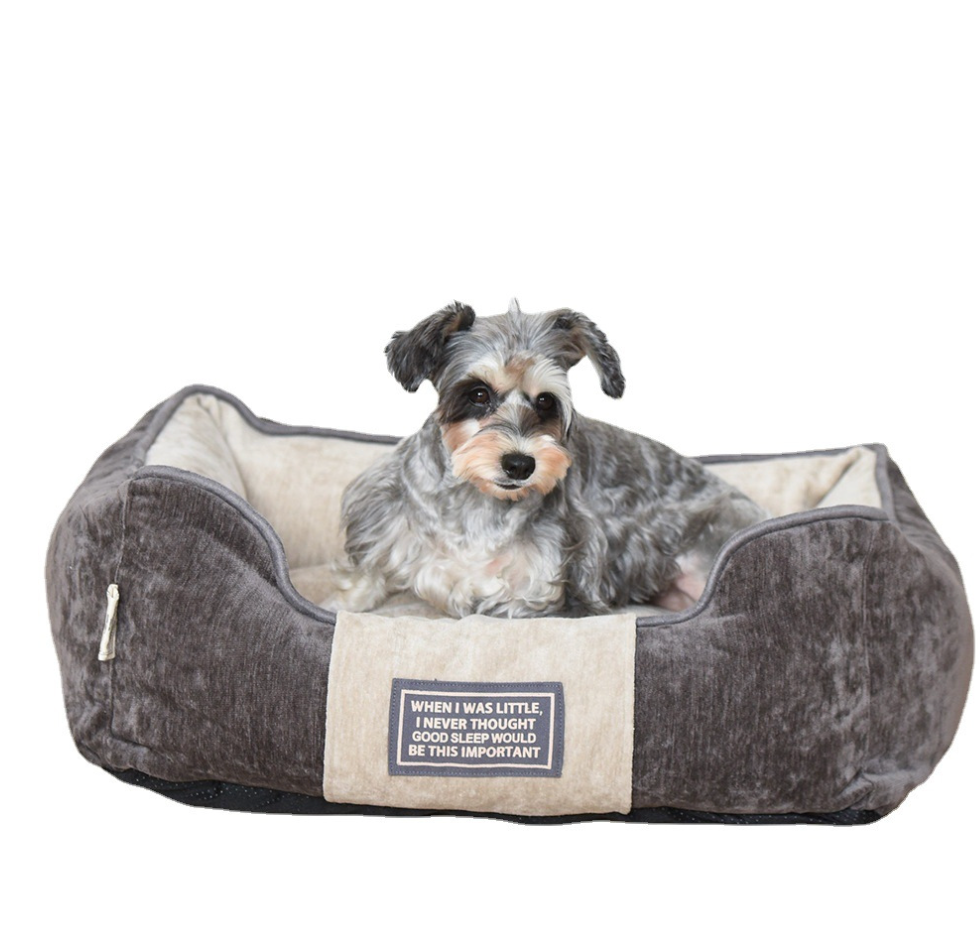 High Quality Autumn & Winter Chenille Cozy Pet Beds