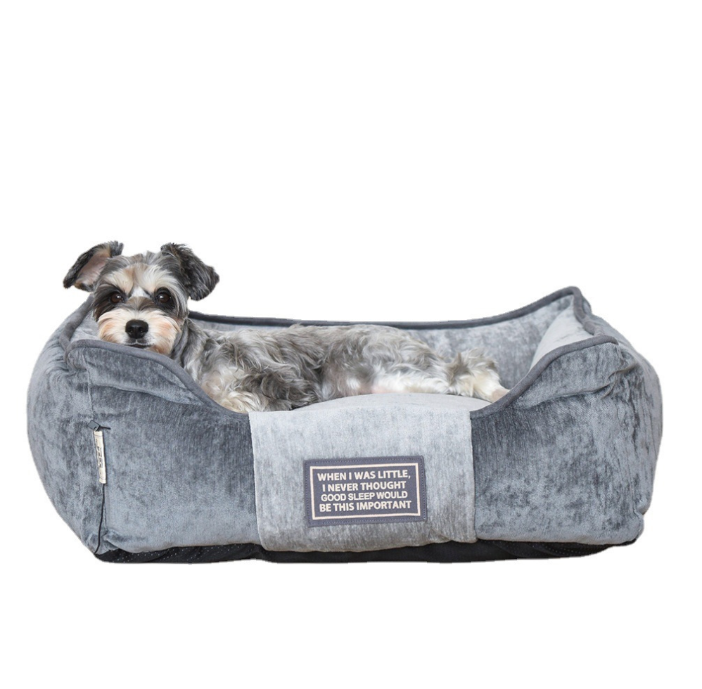 High Quality Autumn & Winter Chenille Cozy Pet Beds