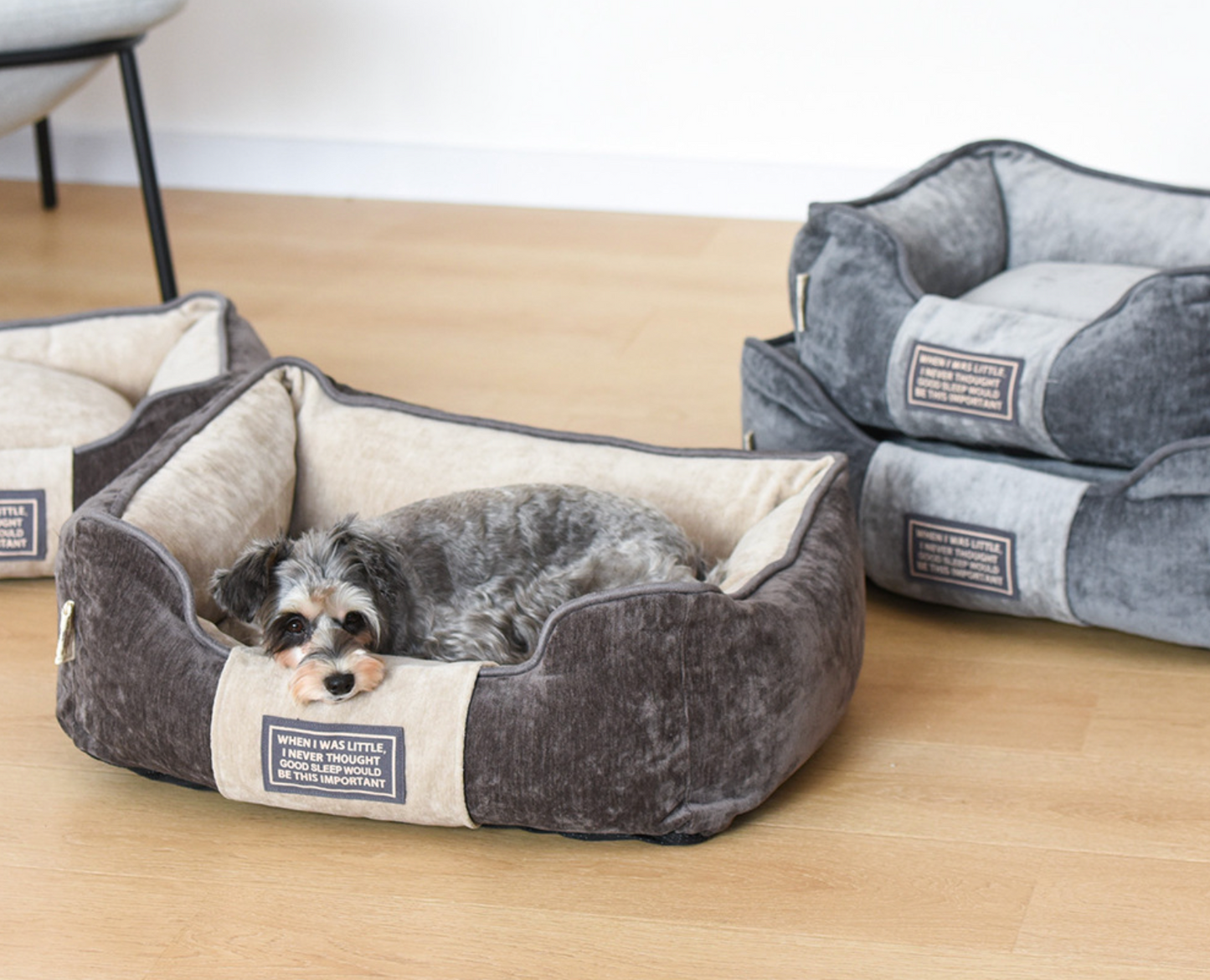 High Quality Autumn & Winter Chenille Cozy Pet Beds