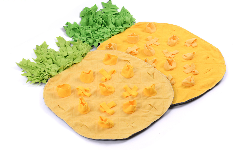 Chenpet Durable Pineapple Style Polar Fleece Pet Mats Dogs Cats Bunnys Snuffle Mats