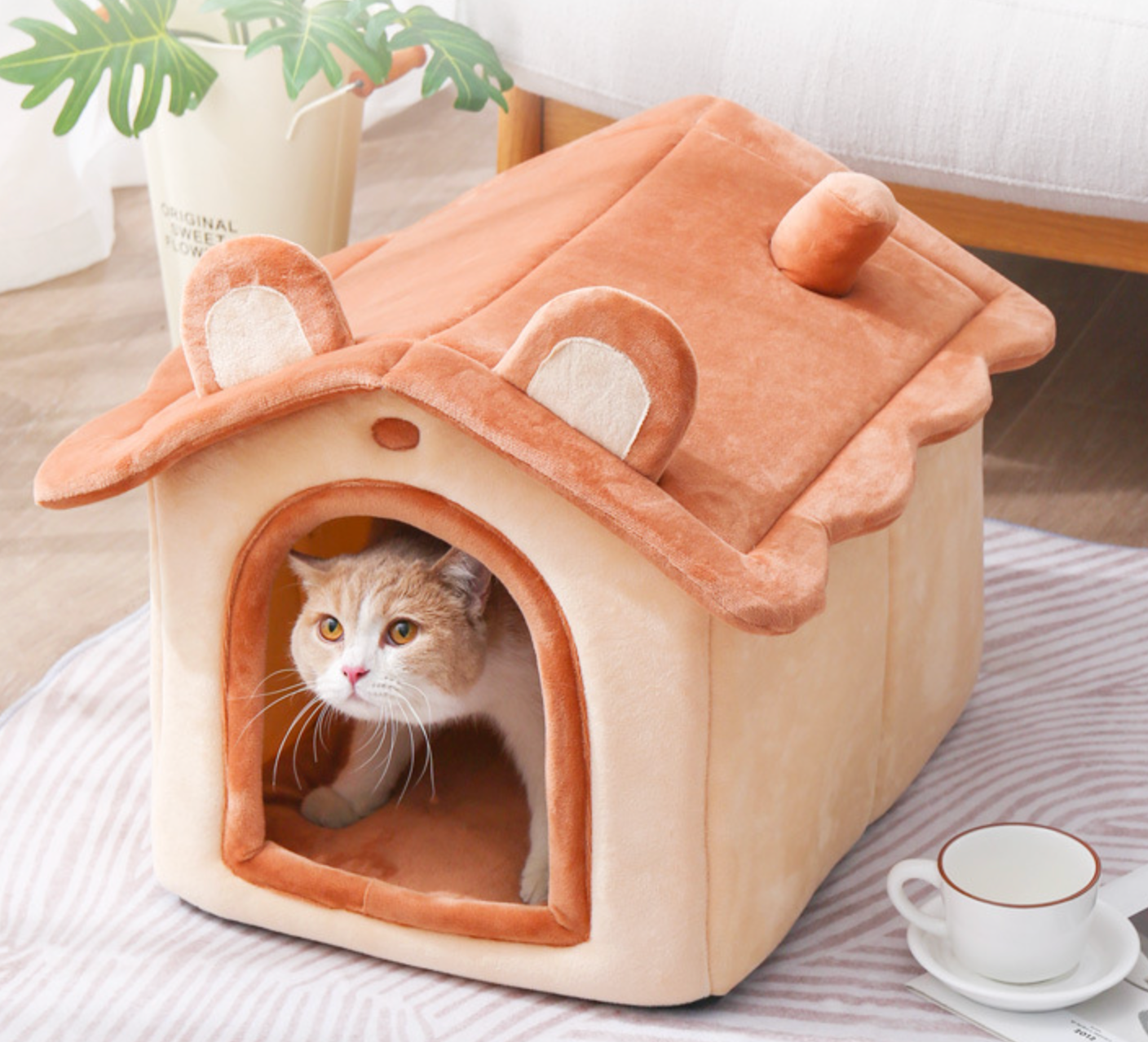 Lovely Plush Warm And Cozy Pet House Winter Pet Beds